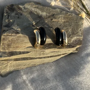 گوشواره مشکی طلایی کد 7747